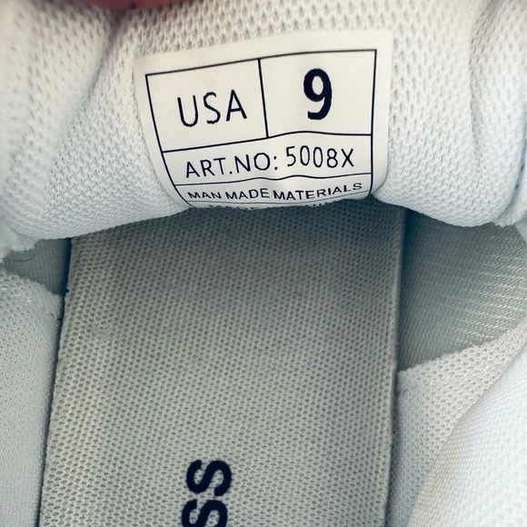 Berness‎ Classic White Sneakers with Glitter Sparkling Twist, Size 9, NWOB - Picture 9 of 10